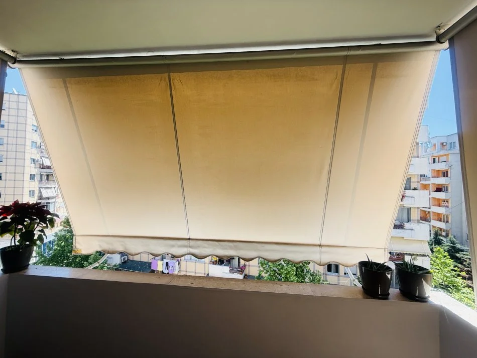 Tirane, jepet me qera apartament 1+1 Kati 5, 65 m² 450 € (Astir)