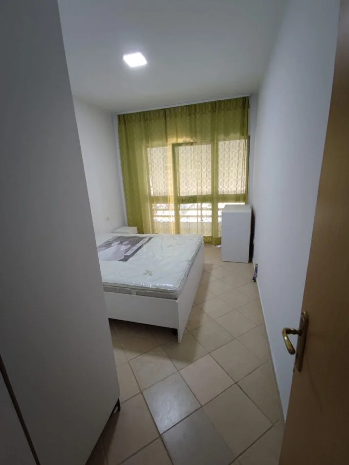 Tirane, jepet me qera apartament 1+1 Kati 6, 60 m² 400 € (Astir)