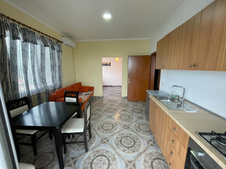 Shengjin, shitet apartament 2+1+Ballkon Kati 2, 70 m² 74.000 € (Shengjin)