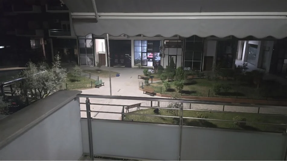 Tirane, jepet me qera apartament 1+1 Kati 1, 1 m² 500 € (Tirana golden park 3)