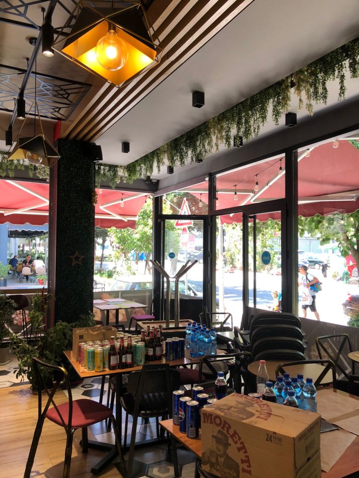 Tirane, jepet me qera Kati 0, 50 m² 1.200 €