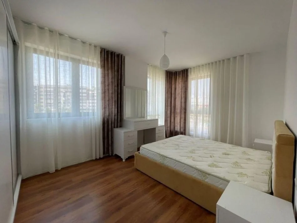 Tirane, jepet me qera apartament 2+1 Kati 3, 4 m² 600 € (Rezidenca Future Home)