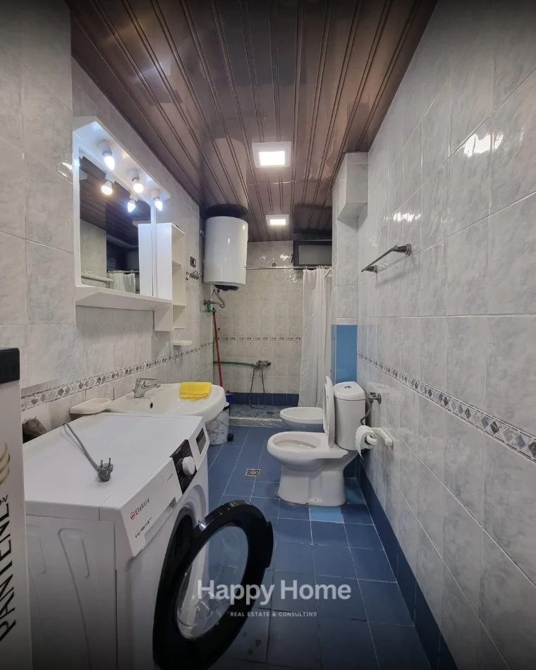 Tirane, shitet apartament 2+1+Ballkon Kati 3, 100 m² 260.000 € 