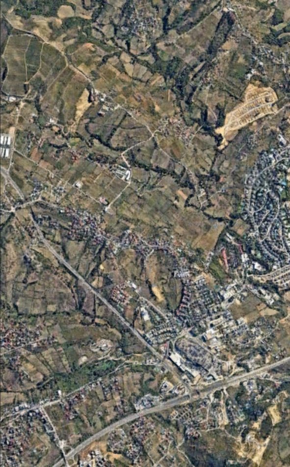 Tirane, shitet toke , 20.000 m² 