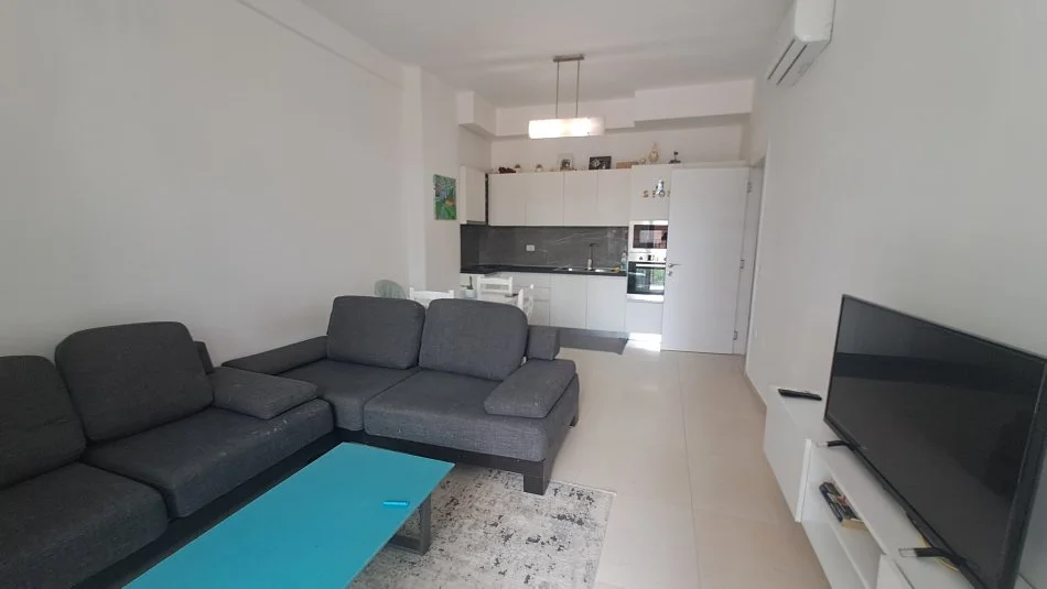 Tirane, jepet me qera apartament 1+1 Kati 1, 62 m² 500 € (Te Square 21)