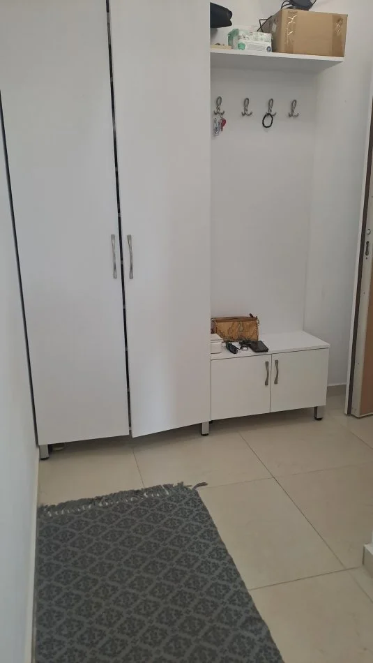 Tirane, jepet me qera apartament 1+1 Kati 1, 62 m² 500 € (Te Square 21)