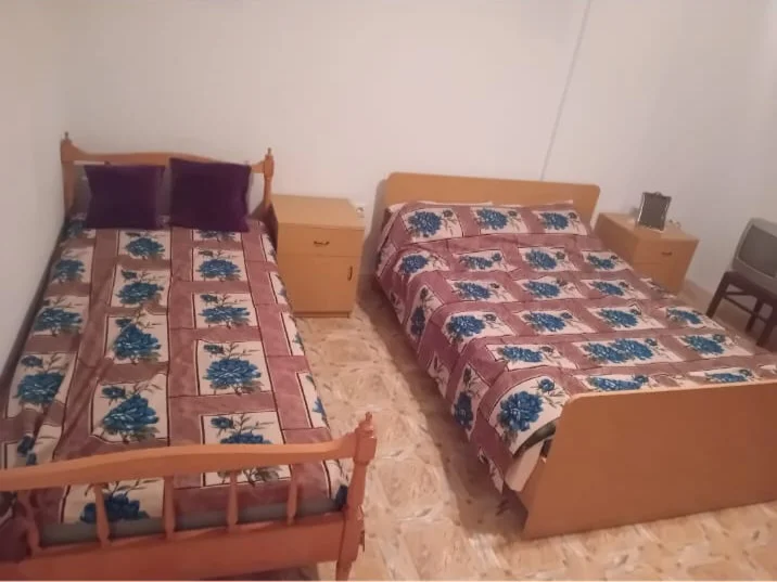 Tirane, jepet me qera apartament 1+1+Ballkon Kati 4, 74 m² 600 € (Besim Imami)