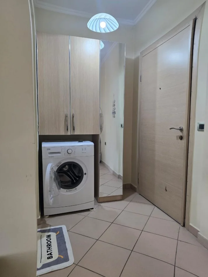 Rr. ZALLIT, Selite,Tirane, jepet me qera apartament 1+1+Ballkon Kati 4, 65 m² 450 €