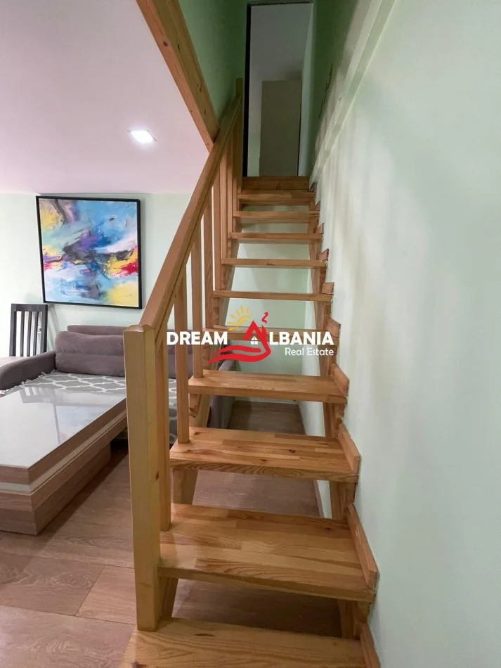 Tirane, jepet me qera apartament 1+1 Kati 1, 55 m² 500 € (Tek 21 Dhjetori, Rruga Frosina Plaku)