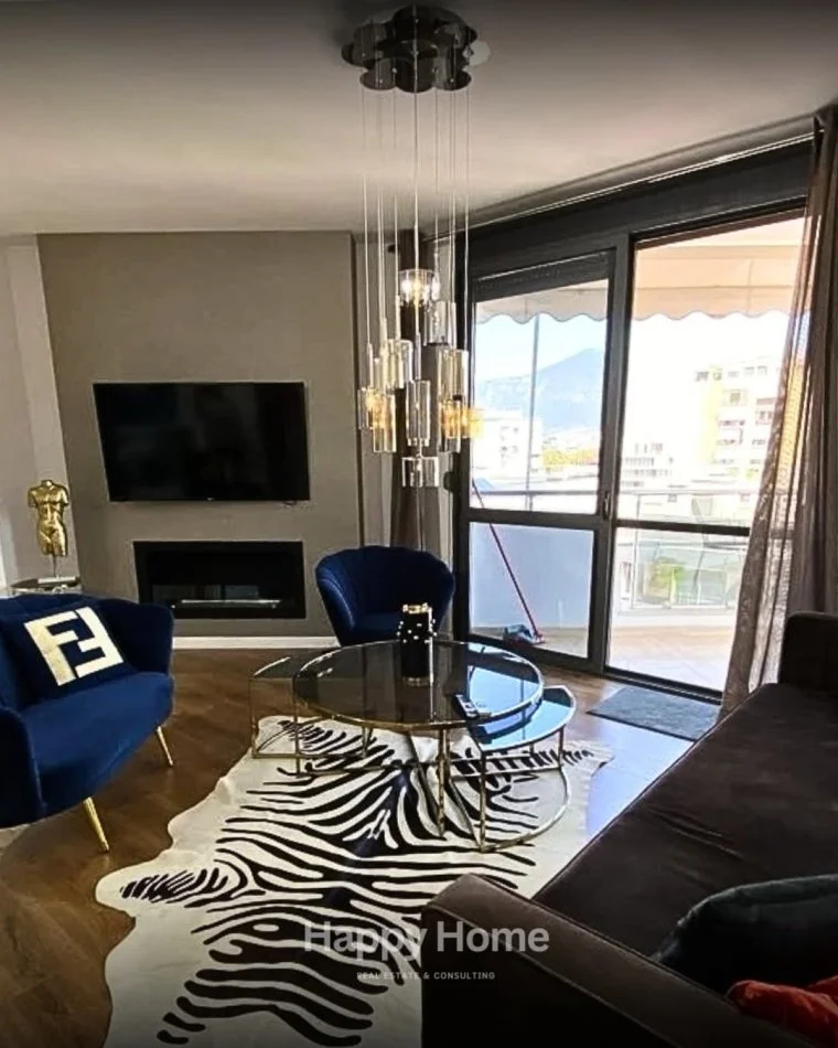 Tirane, jepet me qera apartament 2+1+Ballkon , 100 m² 1.000 € 