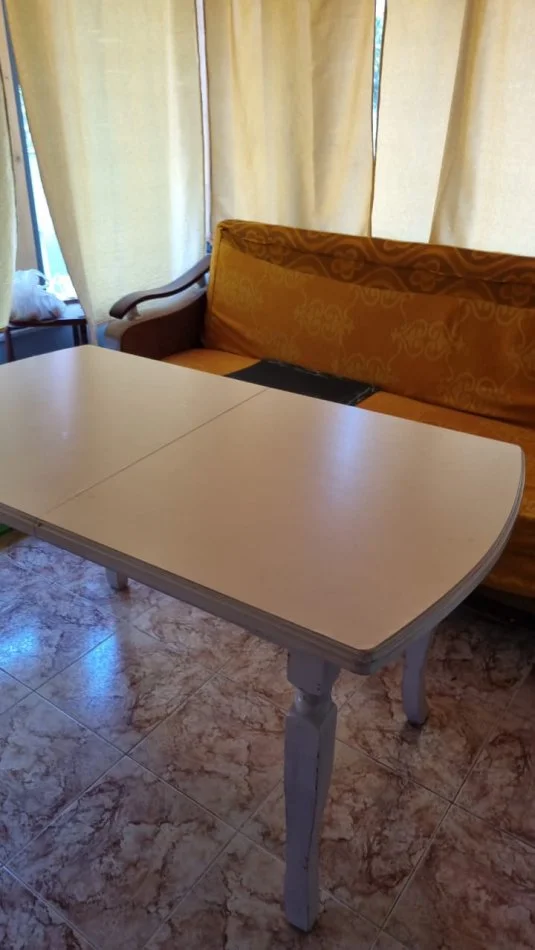 Tirane, jepet me qera apartament 1+1 Kati 3, 65 m² 250 € (Misto Mame)