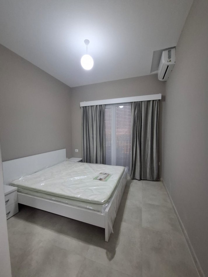 Tirane, jepet me qera apartament 1+1+Ballkon Kati 6, 60 m² (Rruga Bedri Karapici perballe Birra Tirana)