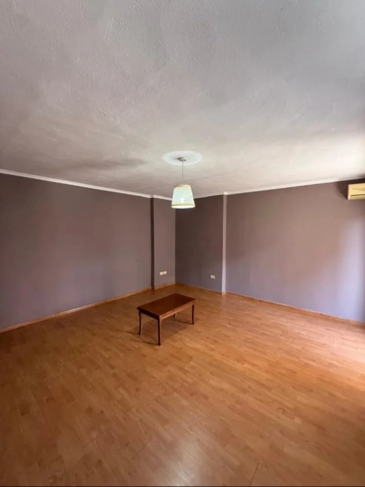 Tirane, jepet me qera apartament 2+1 Kati 3, 86 m² 500 € (Fadil Rada)