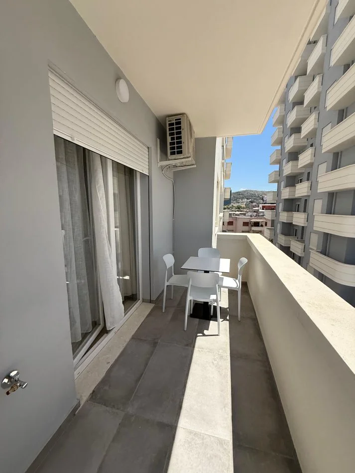 Vlore, jepet me qera apartament 2+1+Ballkon , 600 €