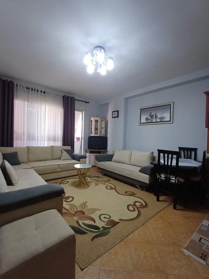 Tirane, shitet apartament 1+1+Ballkon Kati 2, 63 m² 100.000 € (Rruga Muhamet Deliu)