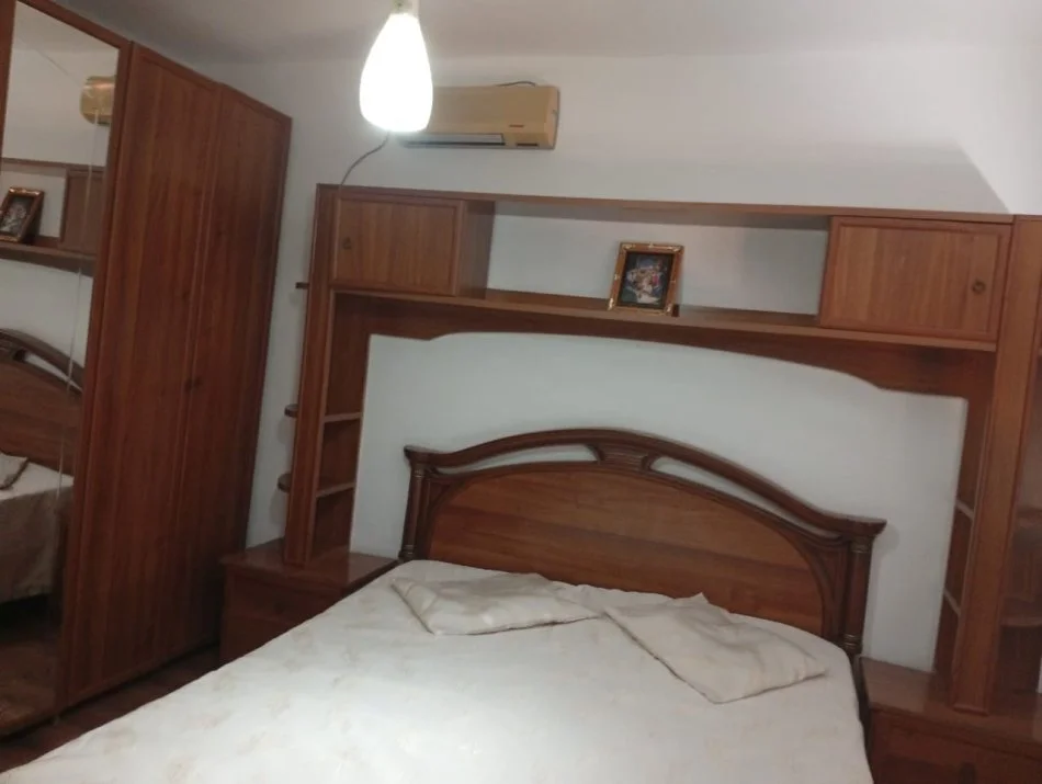 Tirane, jepet me qera apartament 2+1+Ballkon Kati 2, 80 m² 600 € (Tek Gjykata e Tiranes)
