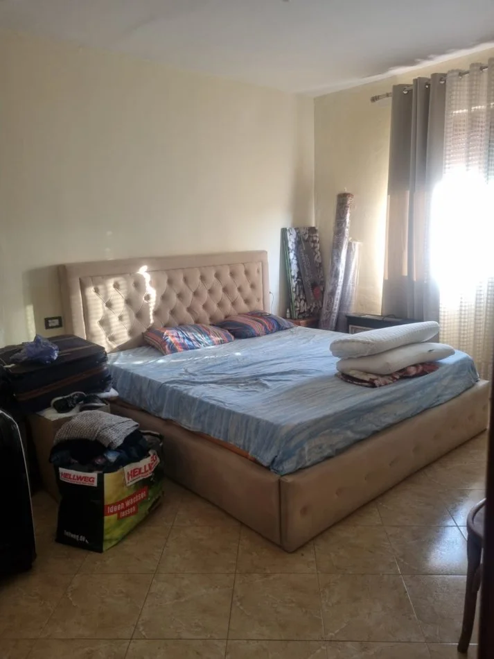 Tirane, jepet me qera apartament 2+1+Ballkon Kati 5, 2 m² 500 € (Rr.Ndre Mjeda)