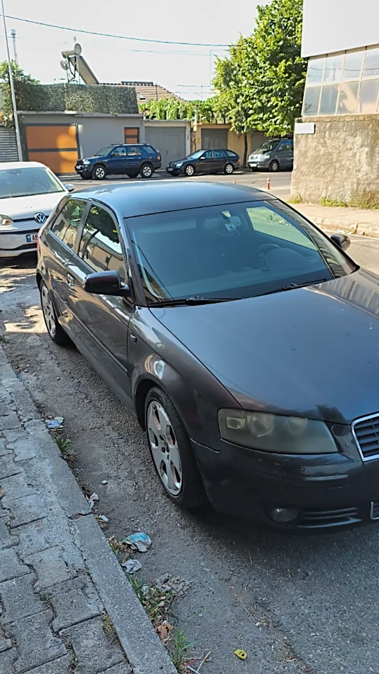 Shkoder, shes makine Audi a3 manual 2003 tek der Nafte, e zeze manuale Kondicioner 400.001 km 2.500 €