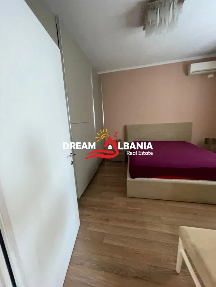 Tirane, jepet me qera apartament 1+1 Kati 3, 51 m² 600 € (rruga Mine Peza)
