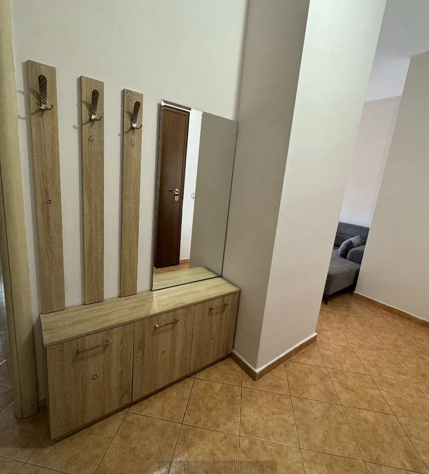 Tirane, jepet me qera 1+1 Kati 5, 52.000 € (Delijorgji)