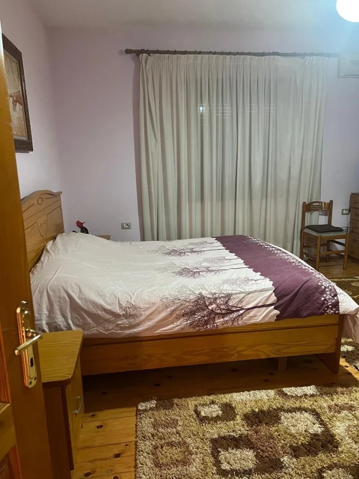 Tirane, jepet me qera , 600 € (Rruga Artan Lenja)