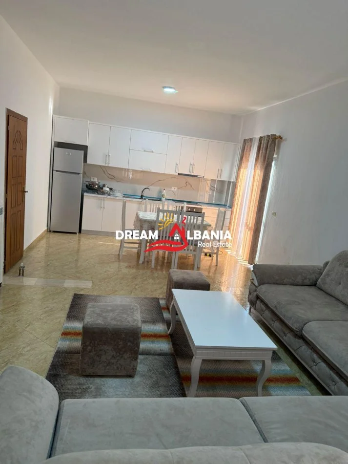 Tirane, jepet me qera apartament 2+1 Kati 2, 125 m² 1.000 € (tek rruga Elbasanit)