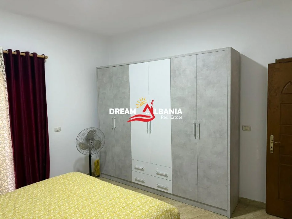 Tirane, jepet me qera apartament 2+1 Kati 2, 125 m² 1.000 € (tek rruga Elbasanit)