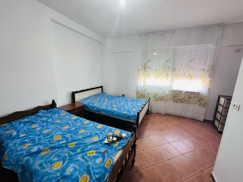 Tirane, jepet me qera apartament 2+1+Ballkon Kati 10, 120 m² 600 € (21 dhjetori)