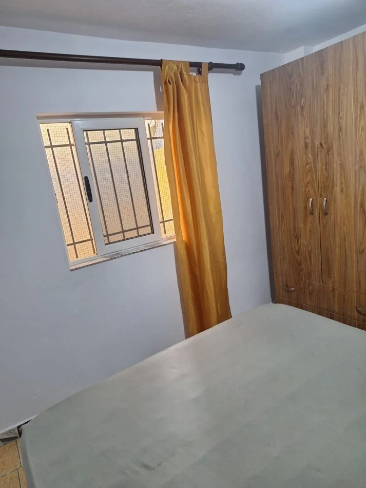 Tirane, jepet me qera apartament 1+1 Kati 1, 36 m² 260 € (rruga pandi dardha)
