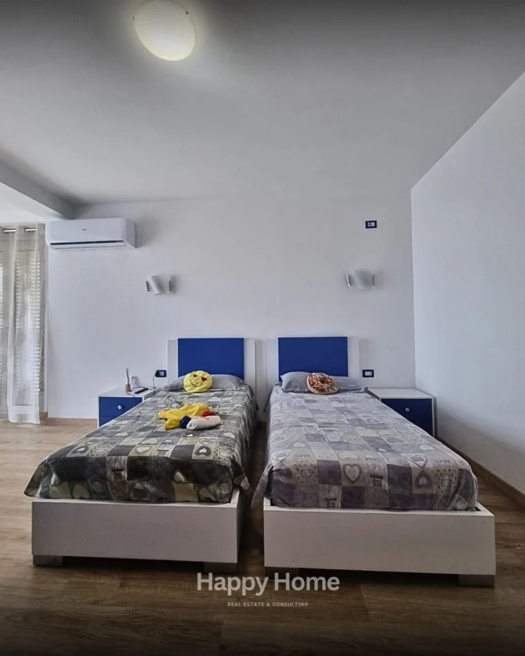 Tirane, jepet me qera Vile 3+1+Ballkon Kati 1, 1.500 € 