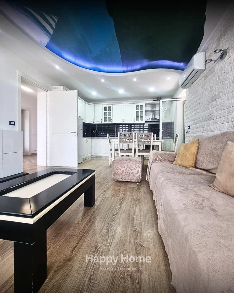 Tirane, jepet me qera Vile 3+1+Ballkon Kati 1, 1.500 € 