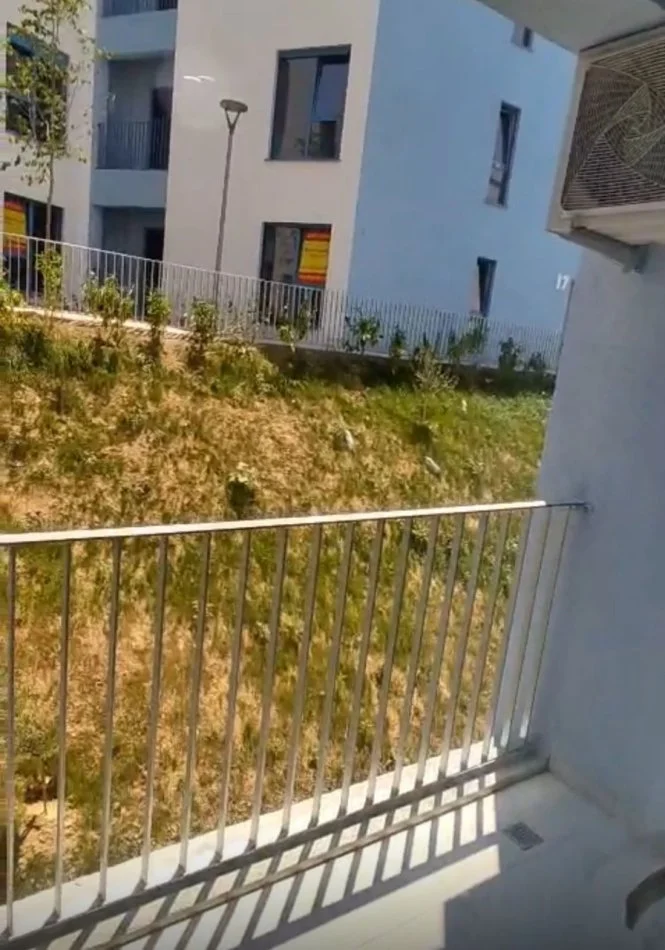 Tirane, jepet me qera apartament 1+1 Kati 2, 450 € 