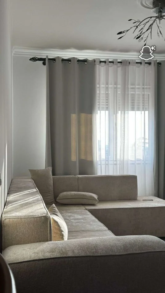 Tirane, jepet me qera apartament 2+1 Kati 5, 110 m² 850 € (Bulevardi Zogu I)