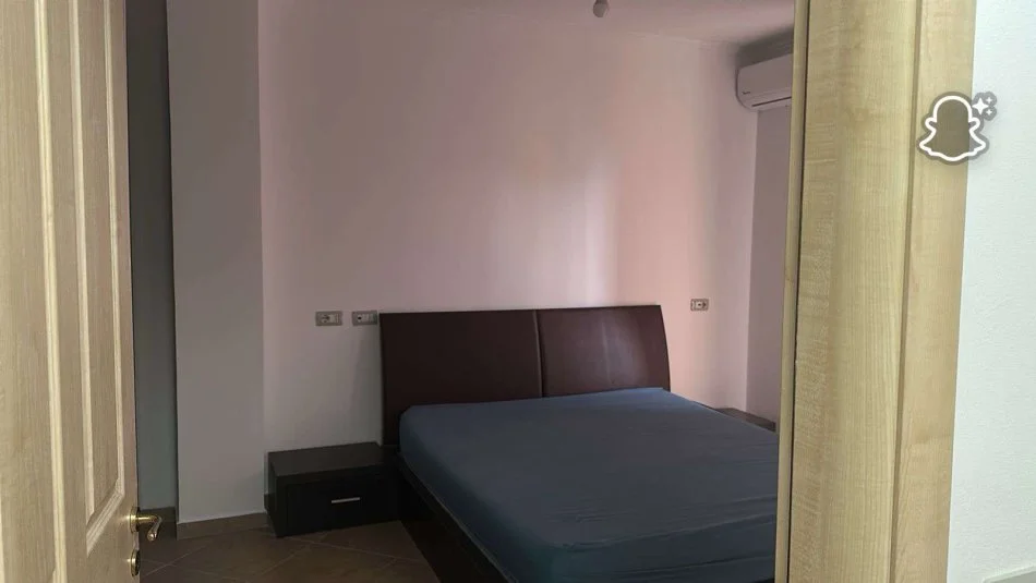 Tirane, jepet me qera apartament 2+1 Kati 5, 110 m² 850 € (Bulevardi Zogu I)