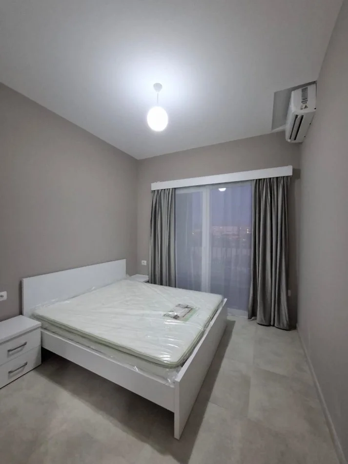 Tirane, jepet me qera apartament 1+1 Kati 5, 60 m² 600 € 