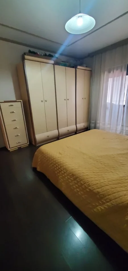 Shqiperi, jepet me qera nga Pronari, pa-komision apartament 2+1+Ballkon Kati 5, 115 m² 730 € (Shkelqim Fusha)