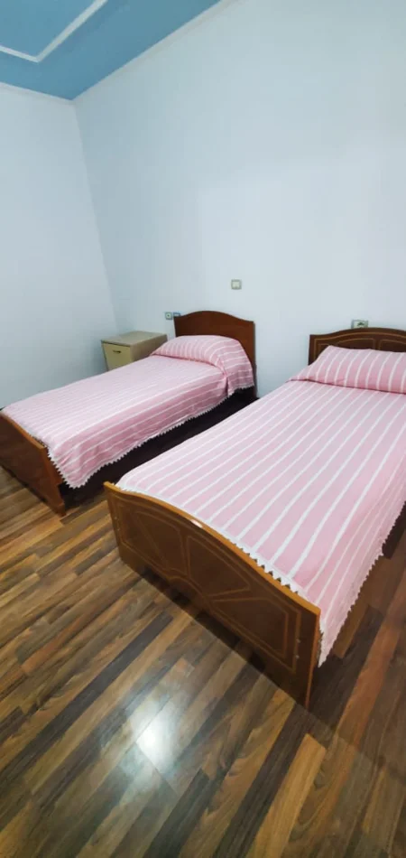 Shqiperi, jepet me qera nga Pronari, pa-komision apartament 2+1+Ballkon Kati 5, 115 m² 730 € (Shkelqim Fusha)