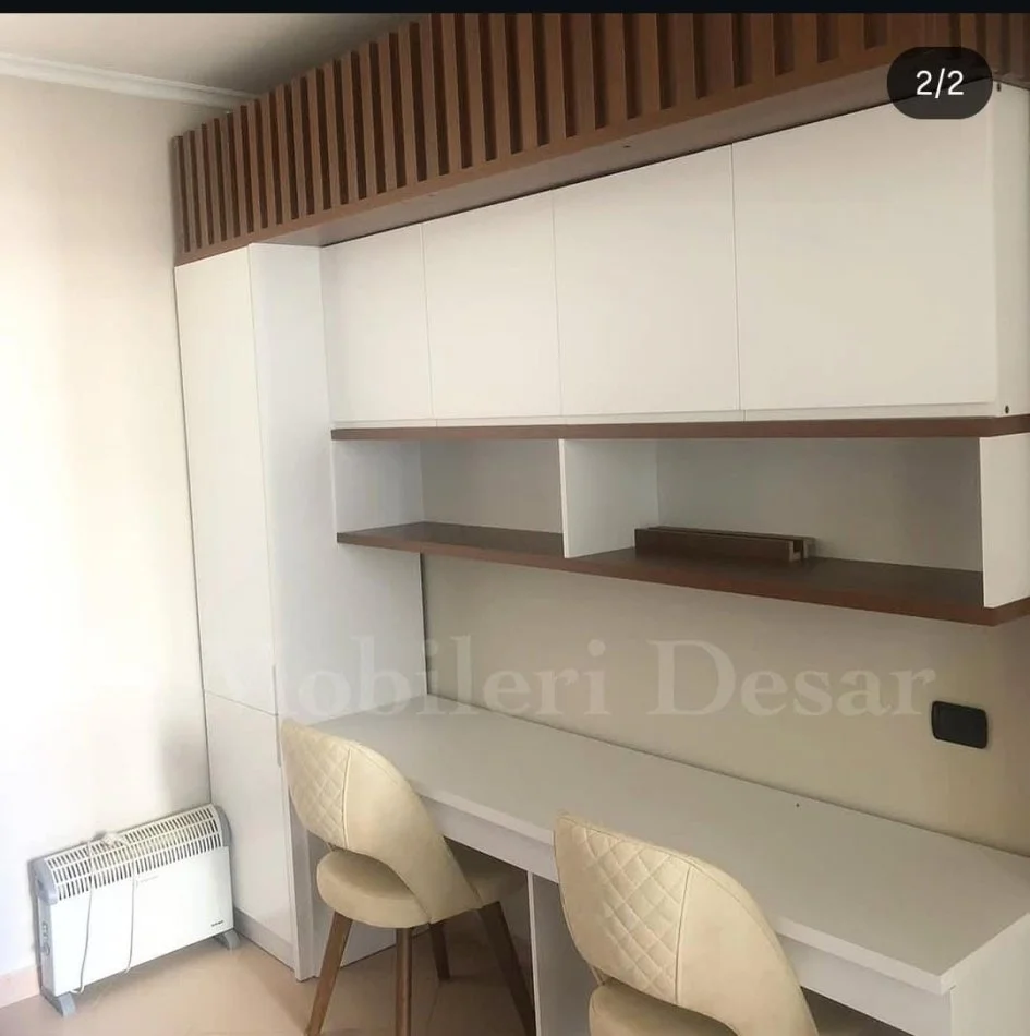 Tirane, jepet me qera apartament 2+1+Ballkon Kati 2, 85 m² 700 € (Rruga Bill Klinton)