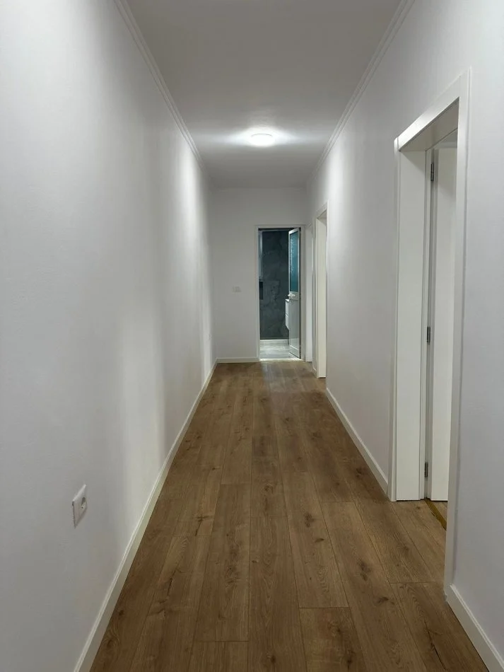 Tirane, jepet me qera apartament Kati 2, 85 m² 900 € 