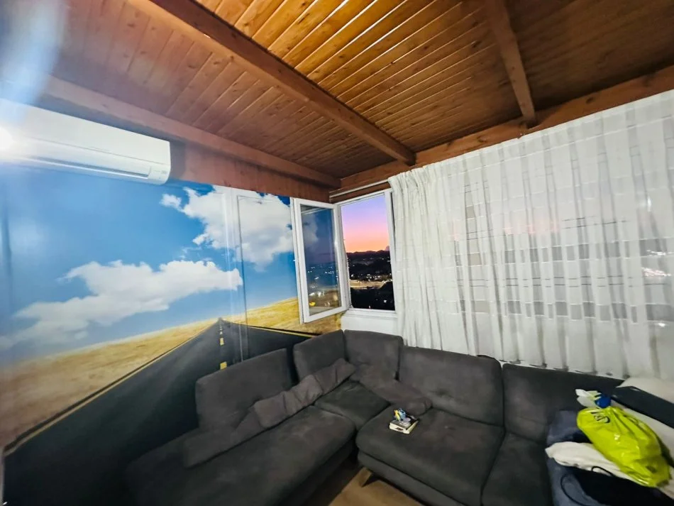 Tirane, jepet me qera apartament 2+1+Ballkon Kati 6, 90 m² 470 € (Laprake)