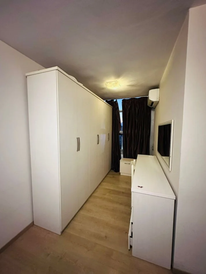 Tirane, jepet me qera apartament 2+1+Ballkon Kati 6, 90 m² 470 € (Laprake)