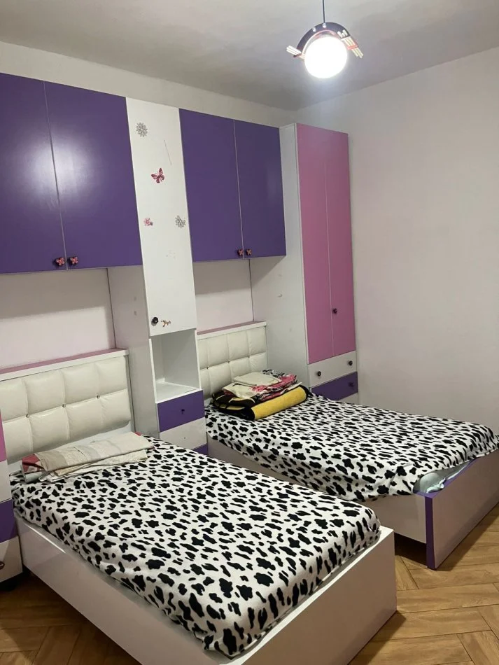 Tirane, jepet me qera apartament 2+1+Ballkon Kati 2, 120 m² 450 € (Don bosko)
