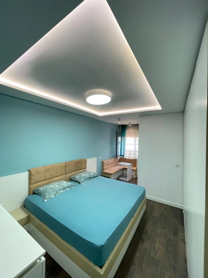 Apartament Lux 2+1+2 per qira, Kompleksi Tower Bridge 3 te Rruga e Dibres