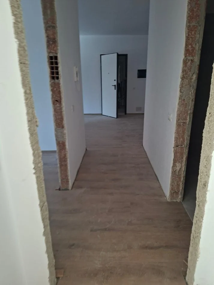 Tirane, shitet apartament 2+1 Kati 2, 112 m² 191.250 € 