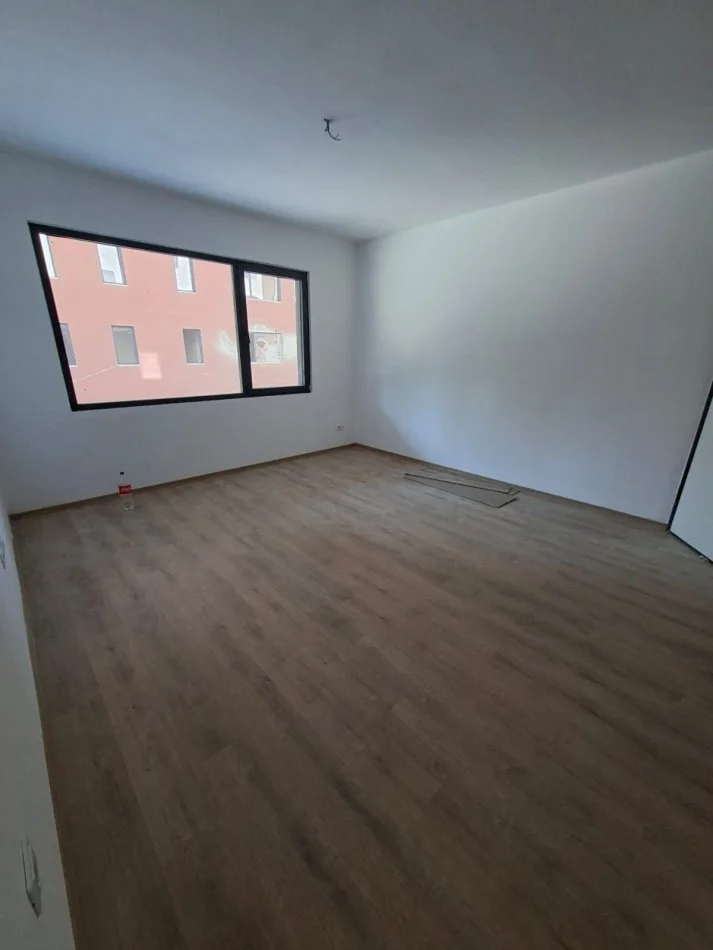Tirane, shitet apartament 2+1 Kati 2, 112 m² 191.250 € 