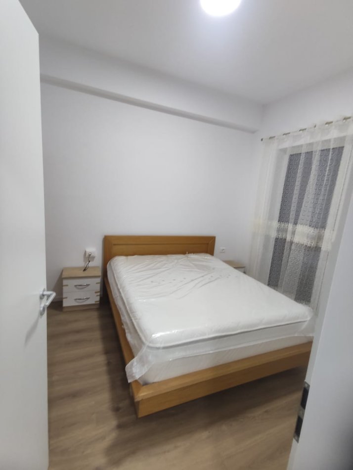 Tirane, jepet me qera apartament 1+1 Kati 7, 60 m² 400 € (Kompleksi Kadiu)
