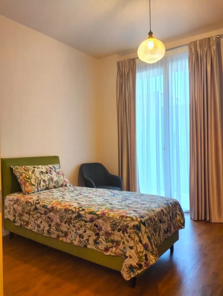 Tirane, jepet me qera 2+1+Ballkon Kati 3, 