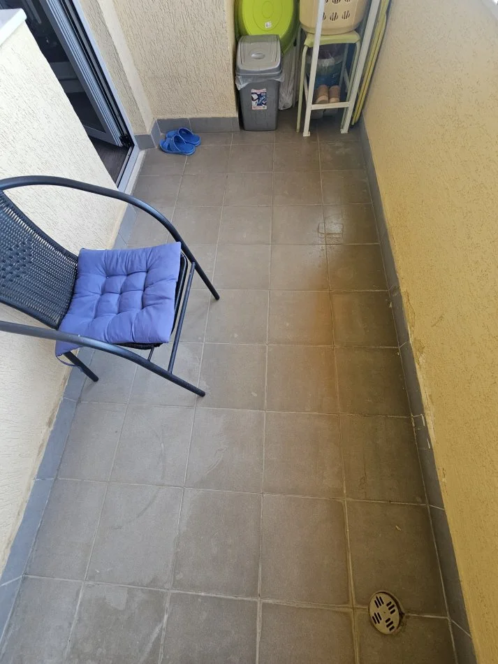 Tirane, shitet apartament 2+1+Ballkon Kati 9, 85 m² 163.000 €  FUSHA E AVIACIONIT