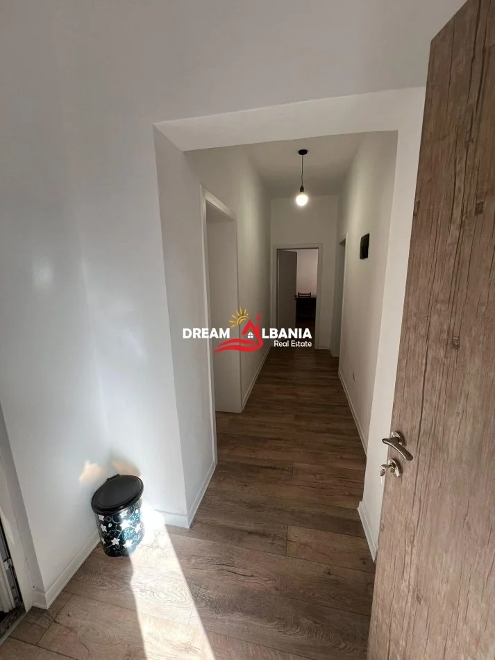 Tirane, jepet me qera Kati 2, 75 m² 600 € (ne Myslym Shyri prane Ish Adidasit)