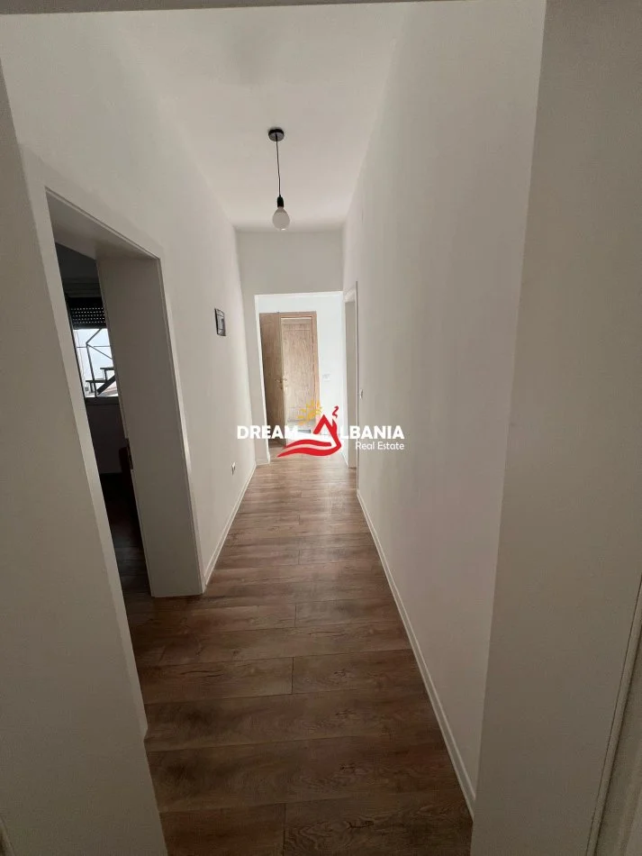 Tirane, jepet me qera Kati 2, 75 m² 600 € (ne Myslym Shyri prane Ish Adidasit)